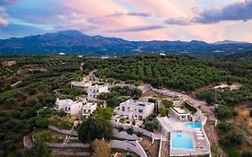 Dalabelos Estate - Traditional Agrotourism Complex